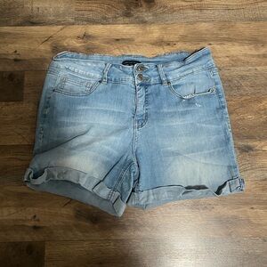 Signature Studio Blue Denim Shorts with Button Accents